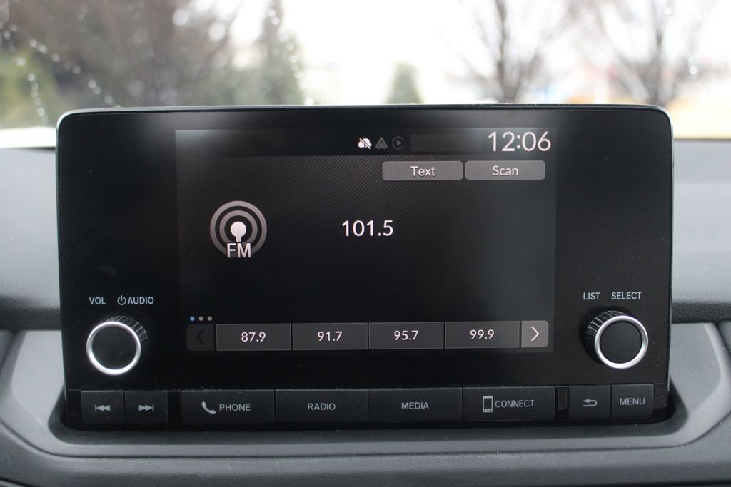 Certified 2024 Honda Accord EX image 24