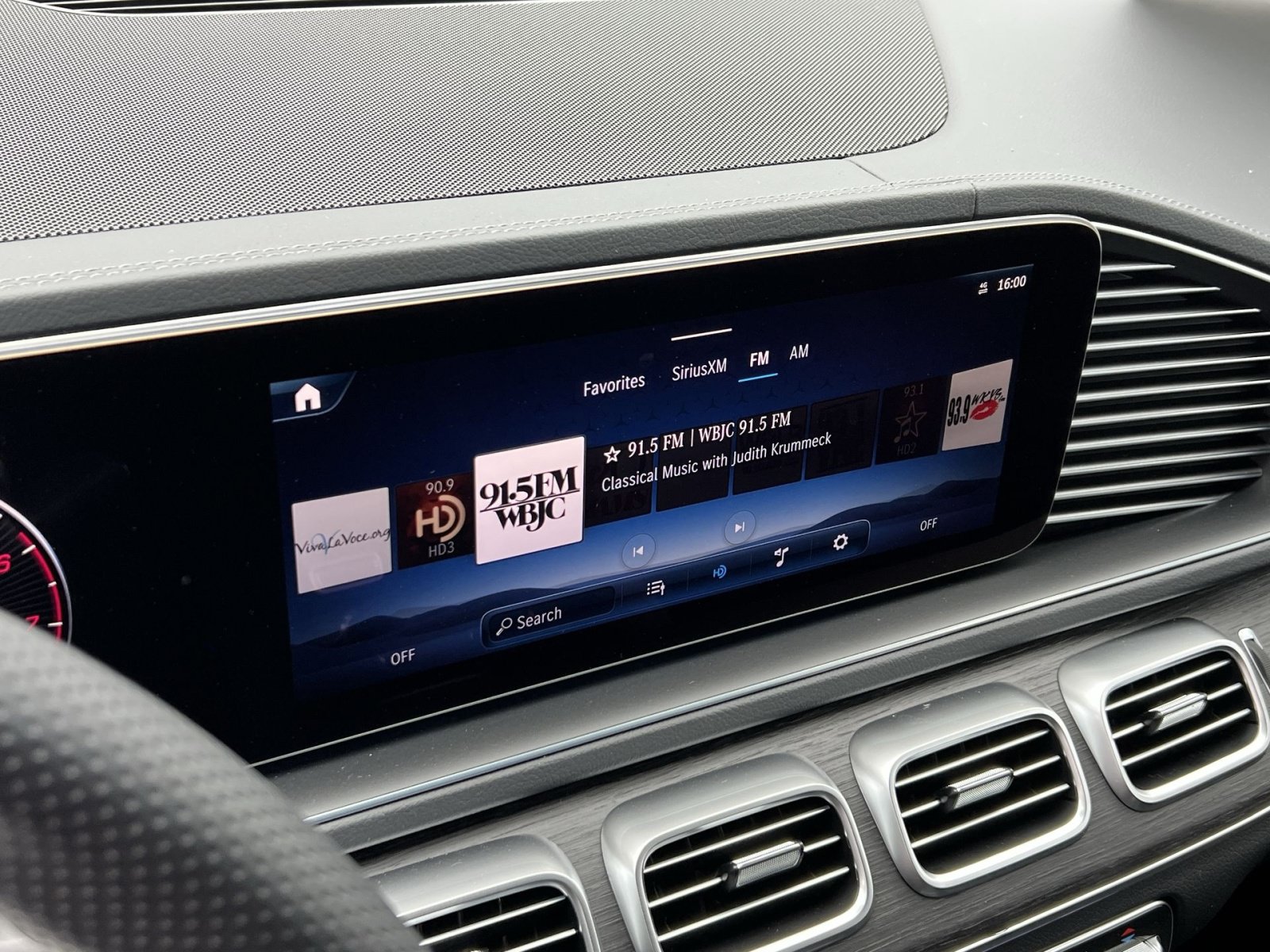New 2026 Mercedes-Benz GLS 450 4MATIC image 16