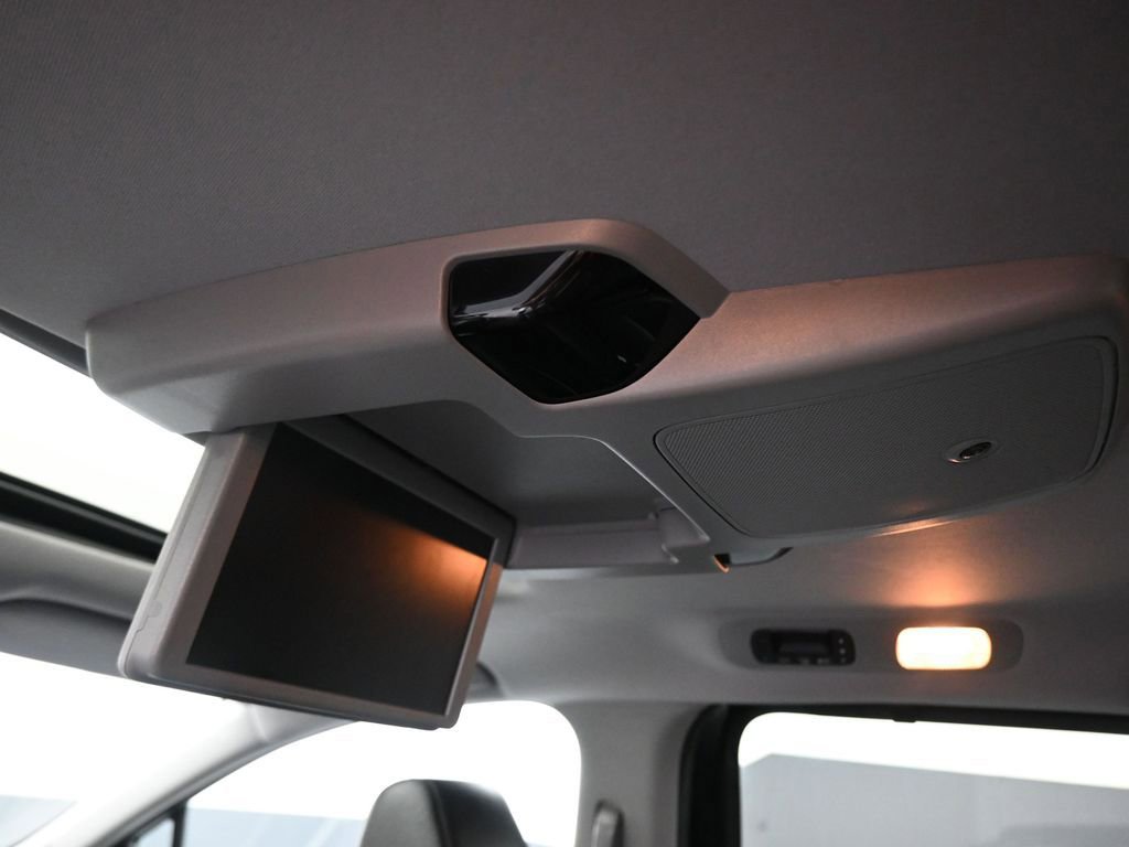 Used 2023 Honda Odyssey Touring image 37