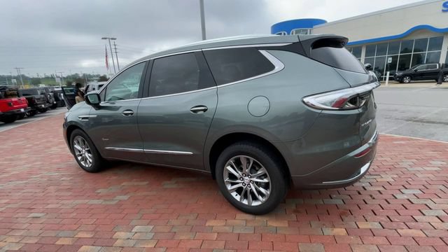 Used 2023 Buick Enclave Avenir FWD image 7