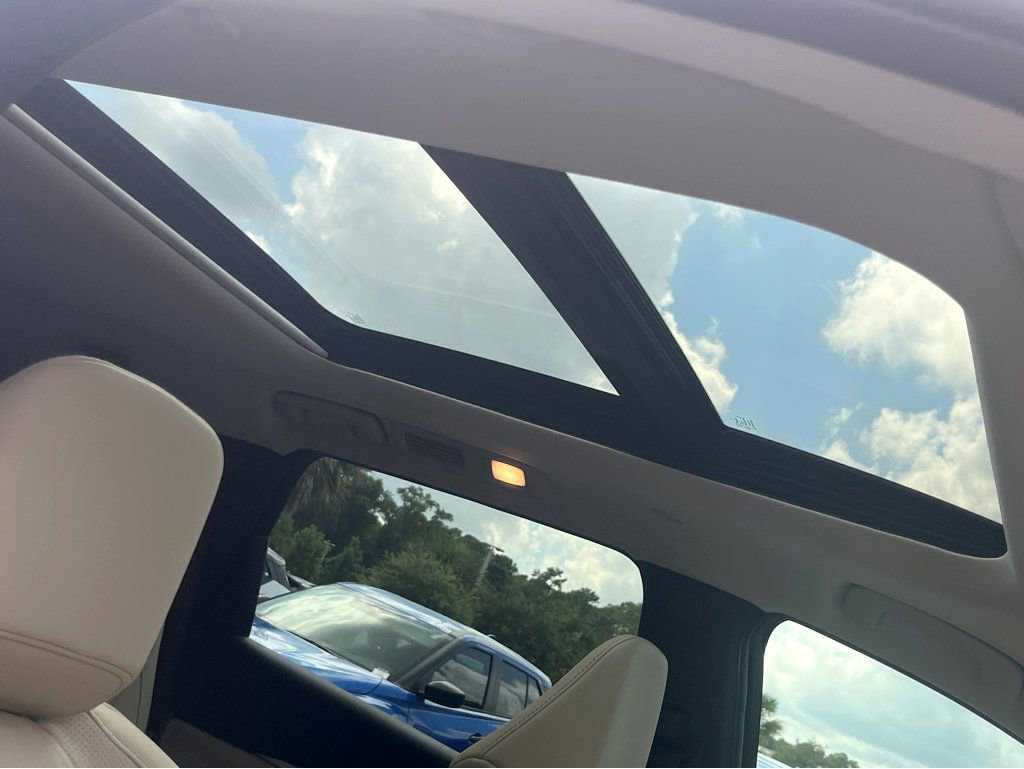 Certified 2025 INFINITI QX60 Pure image 14