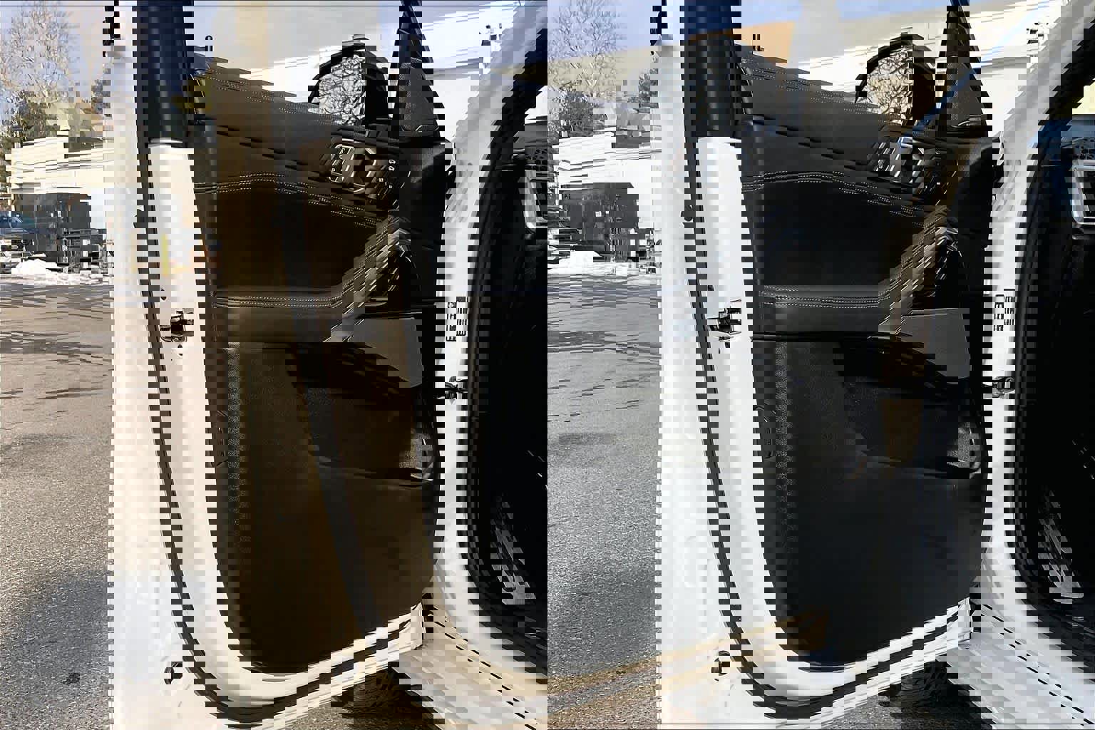 Certified 2024 BMW X6 xDrive40i w/ Premium Package image 24