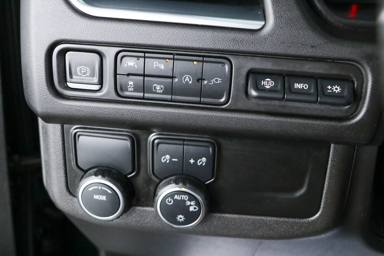 Used 2022 Chevrolet Tahoe Premier RWD image 24