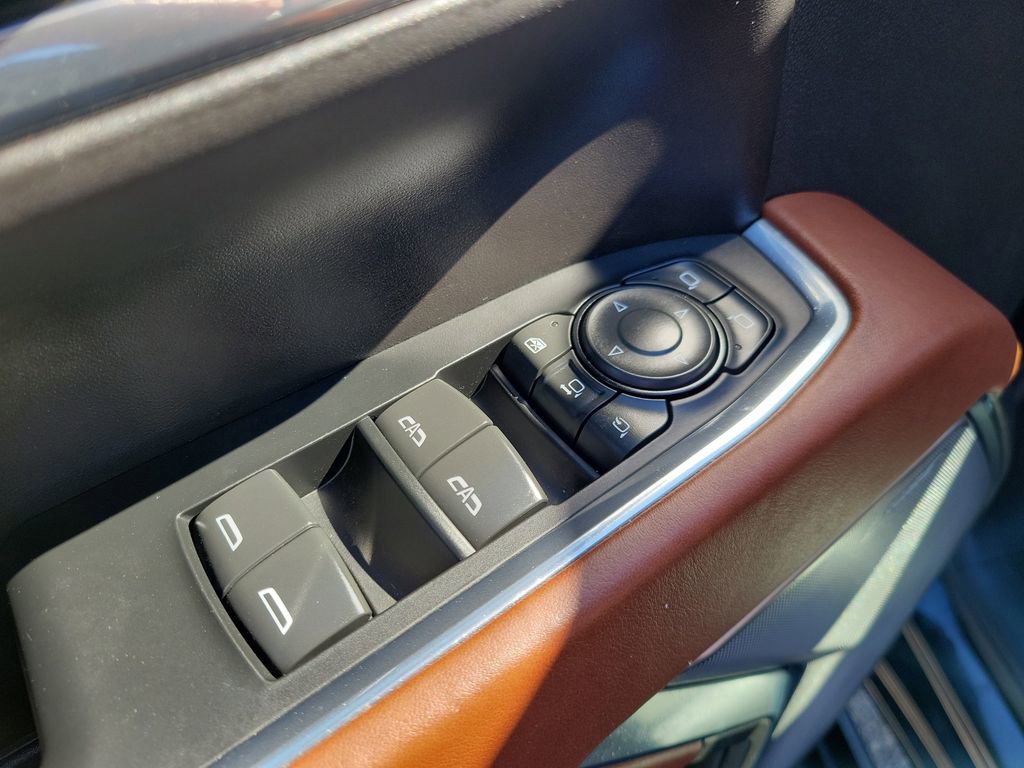 Certified 2024 GMC Sierra 2500 Denali Ultimate image 17