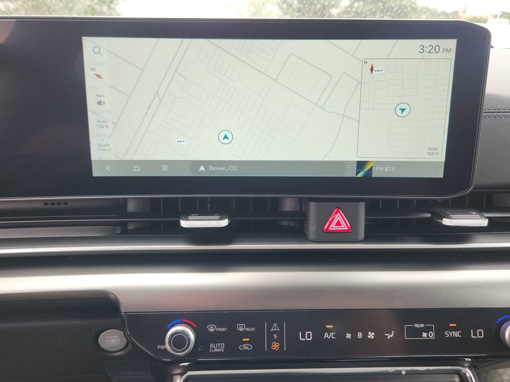 New 2027 Kia Carnival SX w/ Dark Edition Package FWD image 17