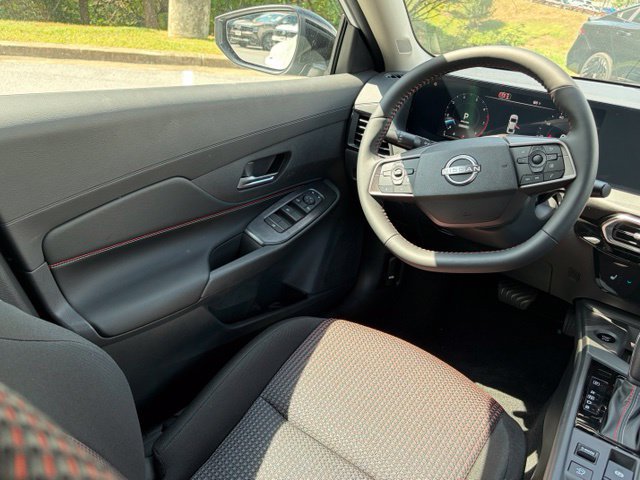New 2027 Nissan Sentra SR w/ SR All Weather Package FWD image 29
