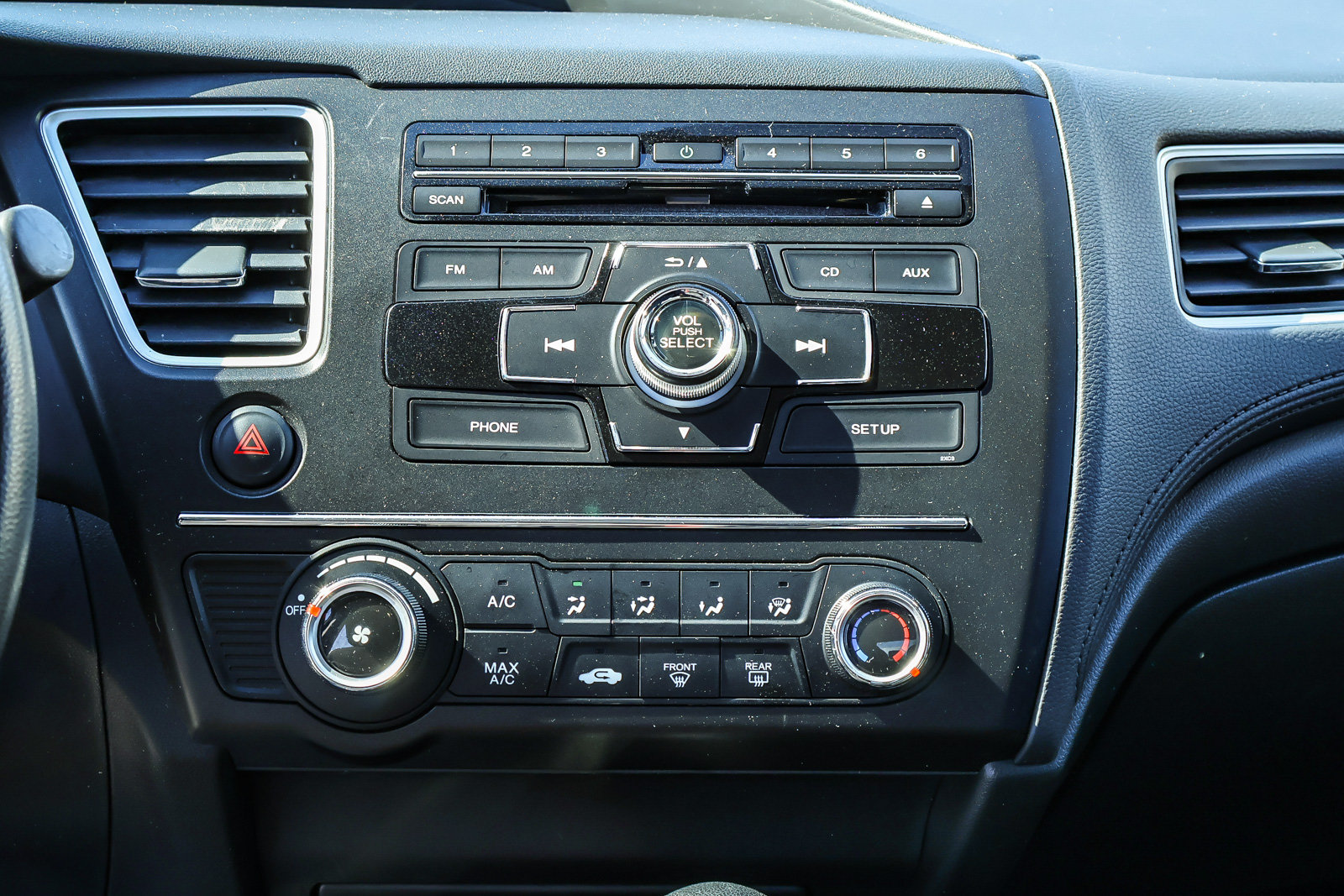 Used 2014 Honda Civic LX image 9