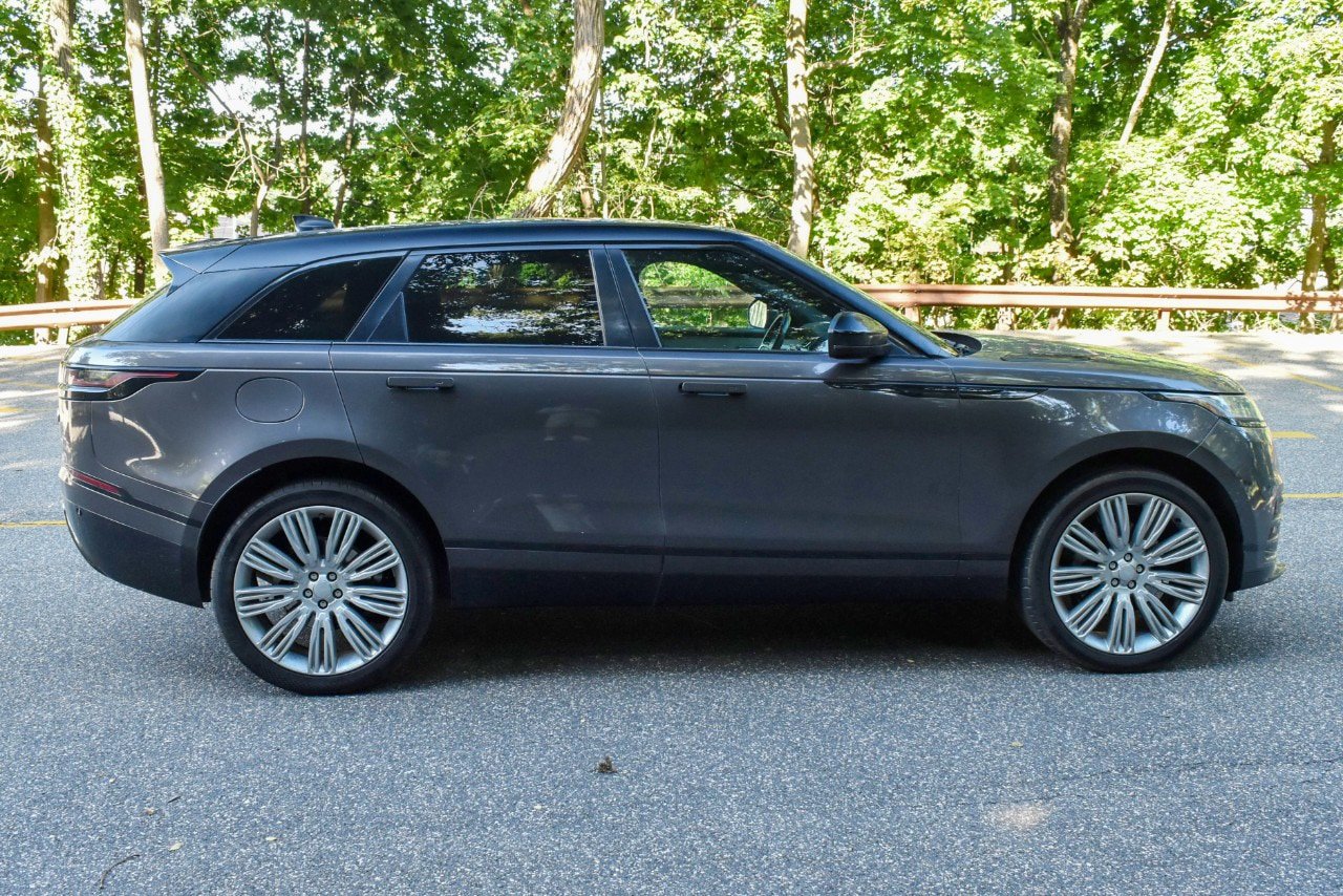 Used 2023 Land Rover Range Rover Velar R-Dynamic S AWD/4WD image 9