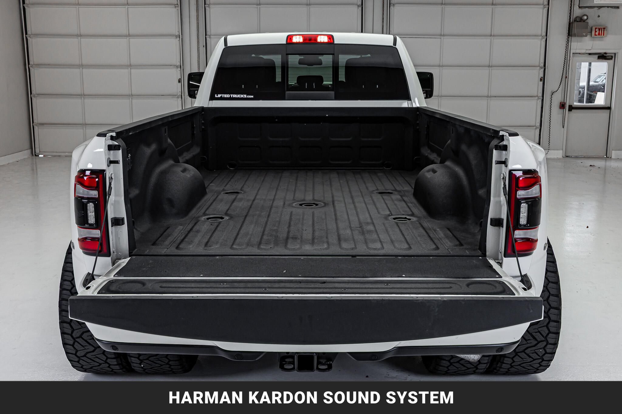 Used 2024 RAM 3500 Laramie w/ Night Edition AWD/4WD image 8