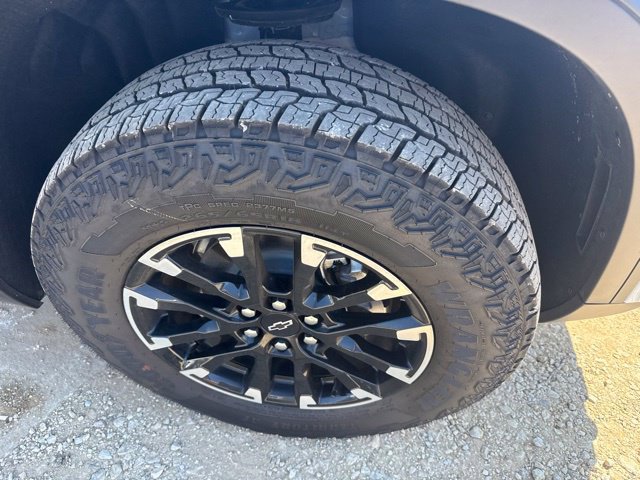 Used 2026 Chevrolet Traverse Z71 AWD/4WD image 9
