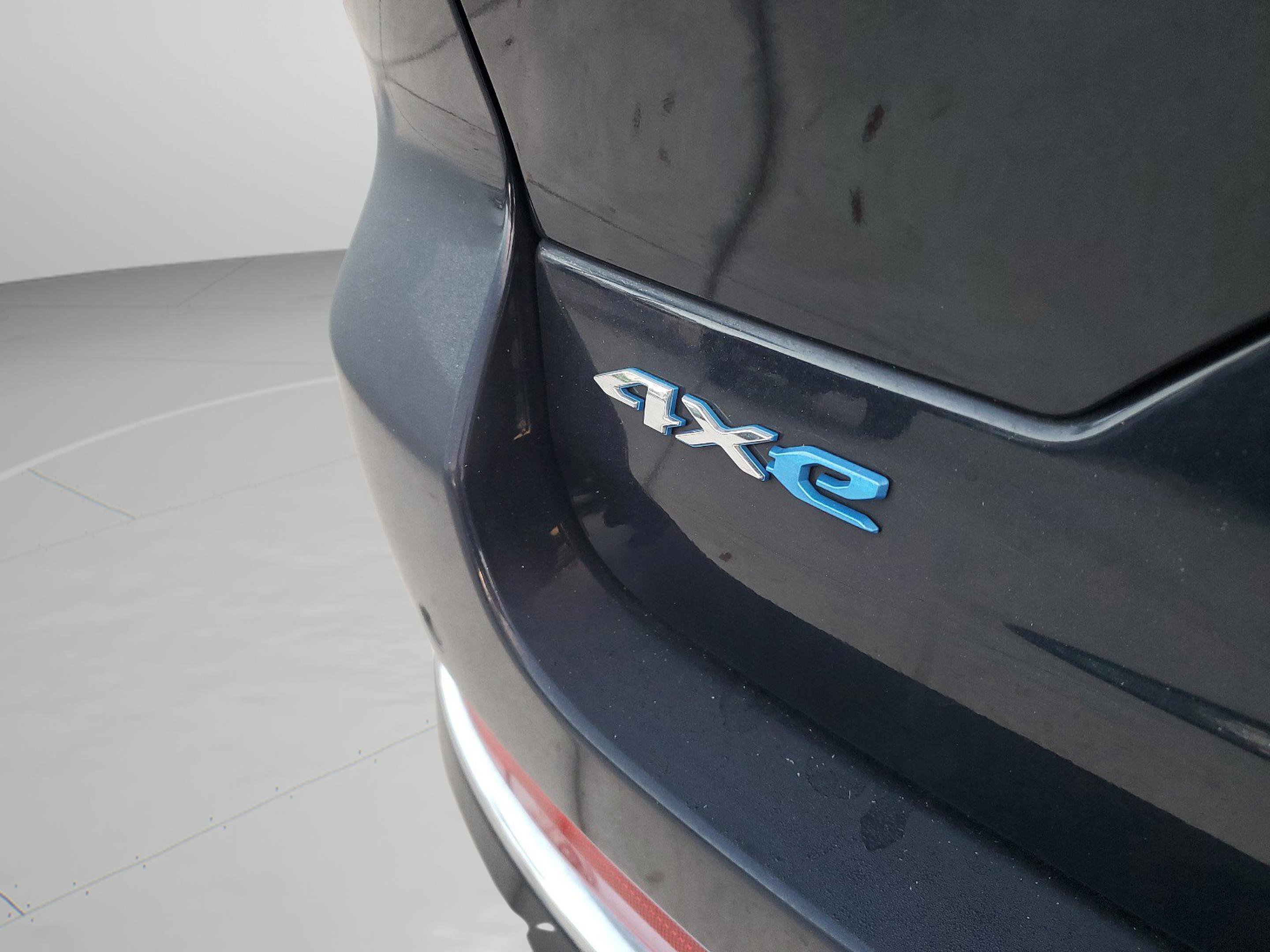 Used 2024 Jeep Grand Cherokee Overland w/ Advanced Protech Group III image 34