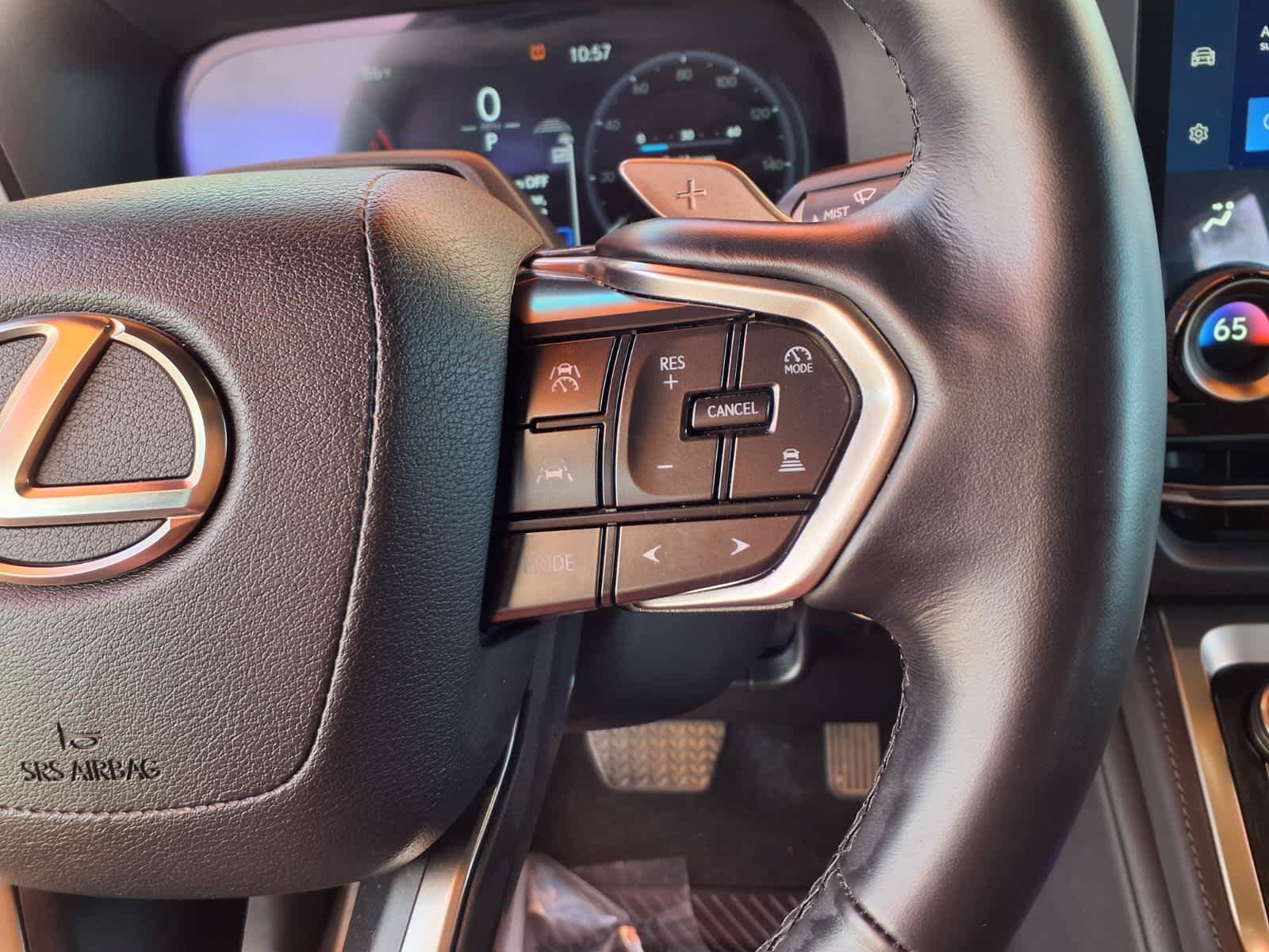 Used 2025 Lexus GX 550 AWD/4WD image 25