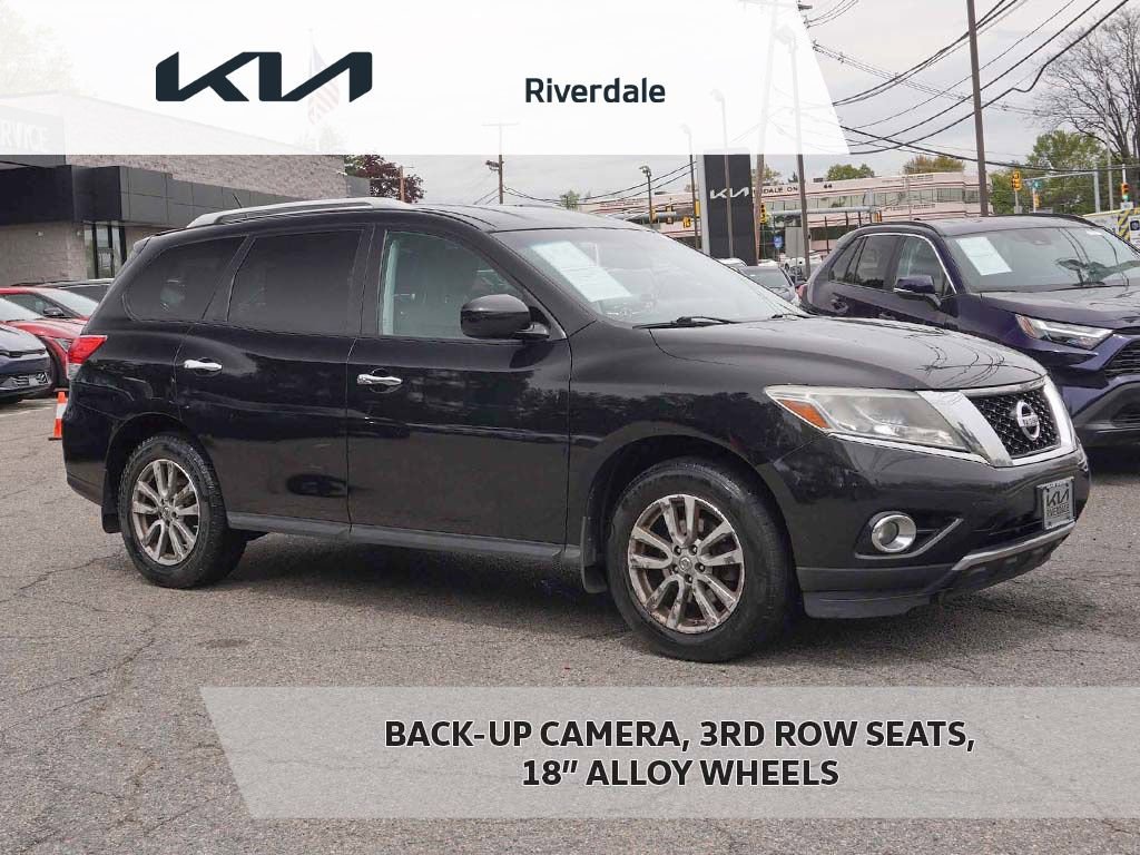 Used 2016 Nissan Pathfinder SV w/ Trailer Tow Package
