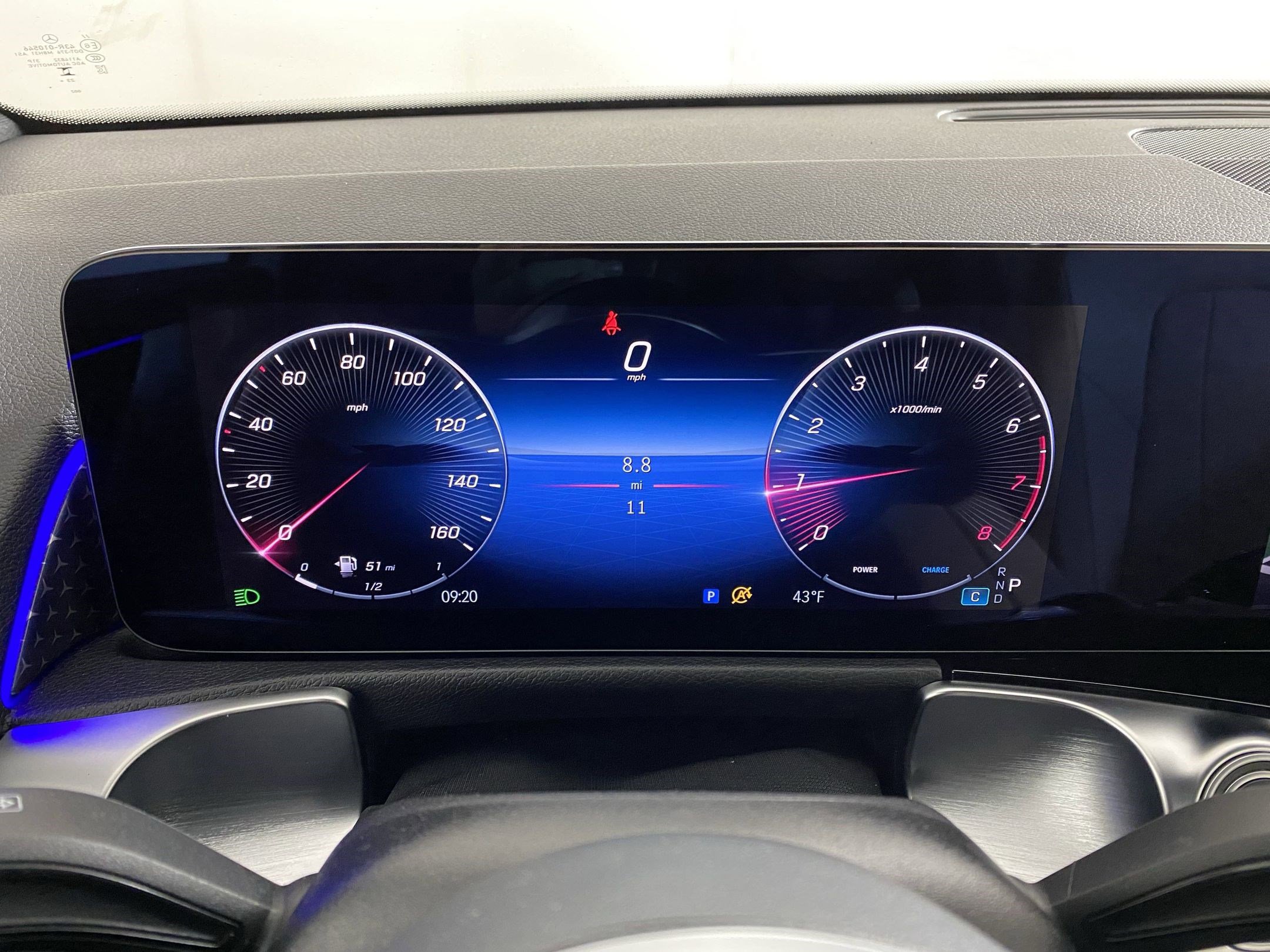 Certified 2025 Mercedes-Benz GLB 250 4MATIC image 18