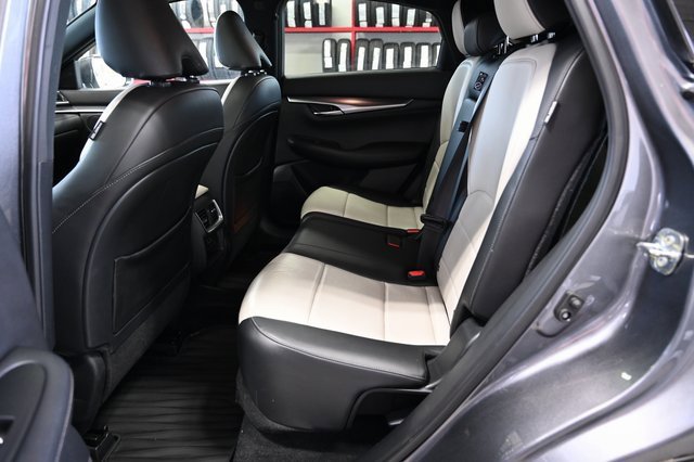 Used 2023 INFINITI QX55 Luxe w/ Cargo Package image 12