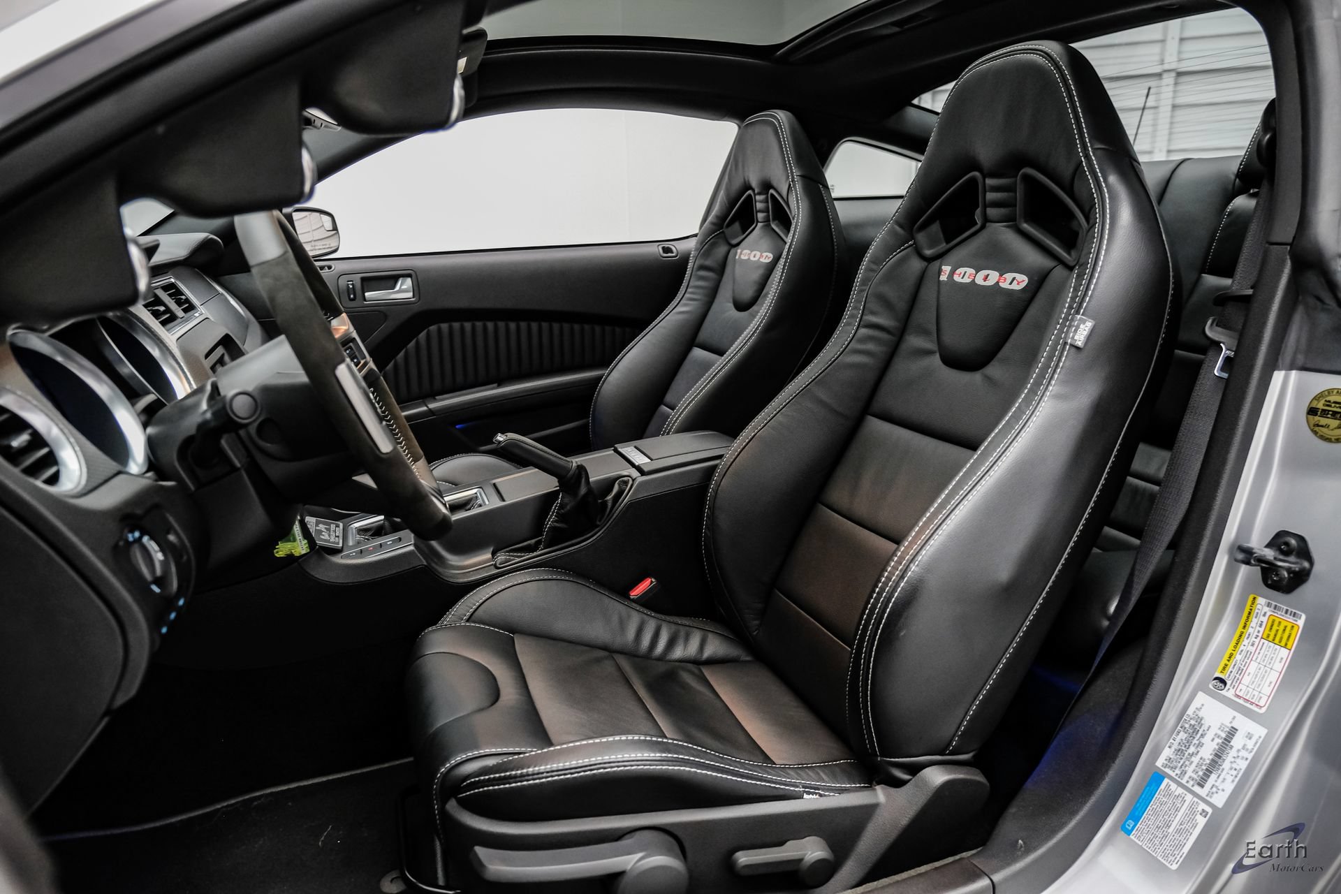 Used 2012 Ford Mustang Shelby GT500 w/ SVT Performance Pkg RWD image 44