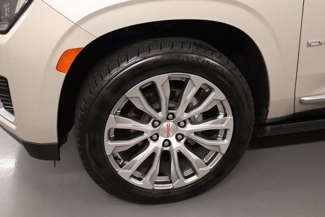 Used 2022 GMC Yukon Denali w/ Max Trailering Package image 7