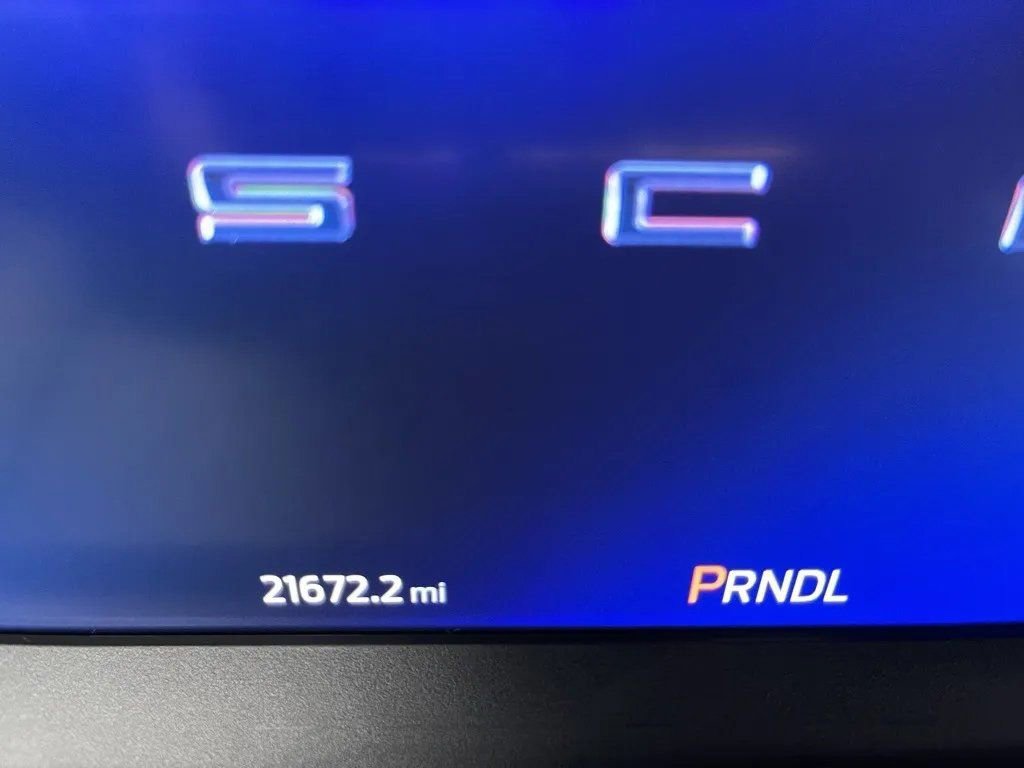 Used 2024 Ford Escape Platinum image 23