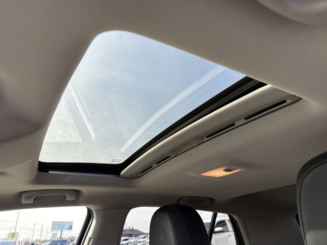 Certified 2015 Chevrolet Trax LTZ image 16