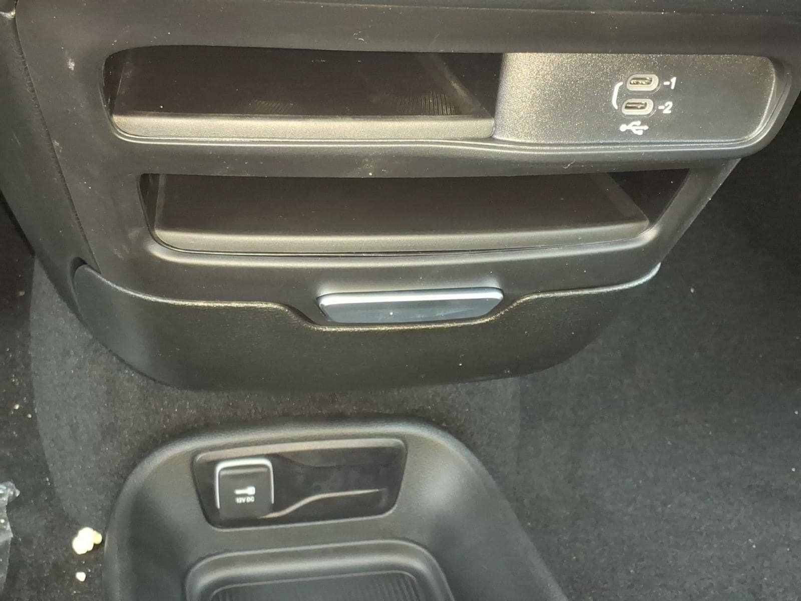 New 2027 Chrysler Pacifica Select AWD/4WD image 24