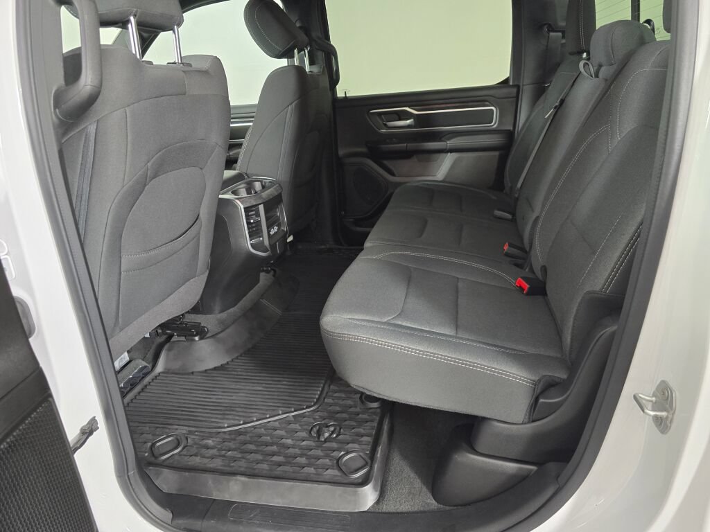 Used 2023 RAM 1500 Big Horn AWD/4WD image 34