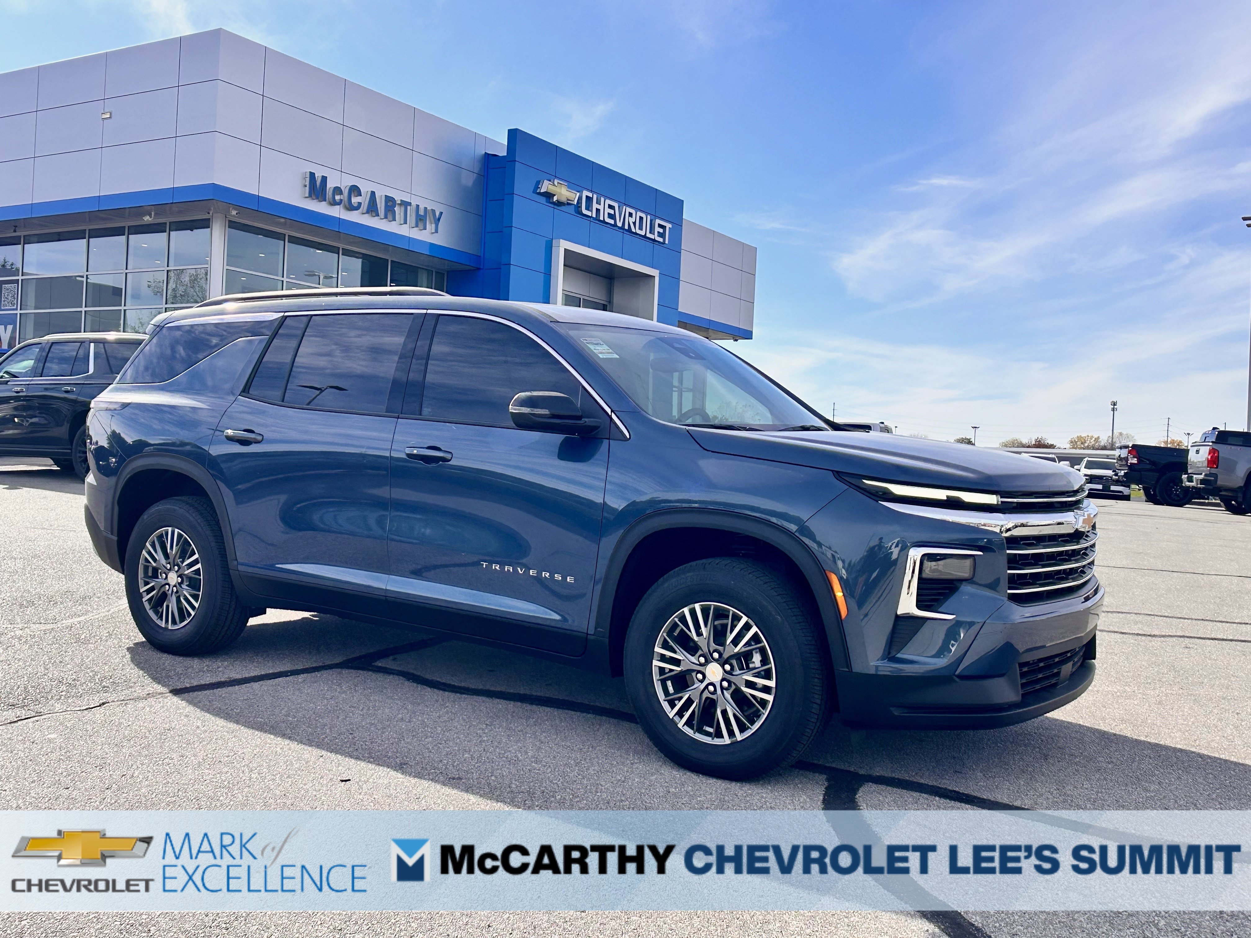 New 2026 Chevrolet Traverse LT w/ LPO, Floor Liner Package