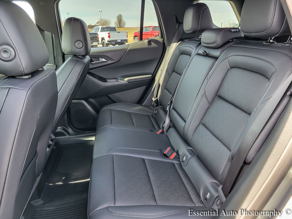 New 2026 Chevrolet Equinox LT w/ Convenience Package II image 9