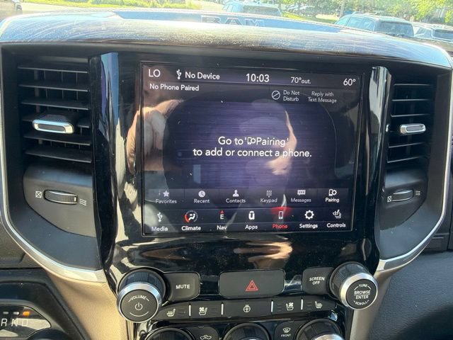 Used 2020 RAM 1500 Laramie AWD/4WD image 6