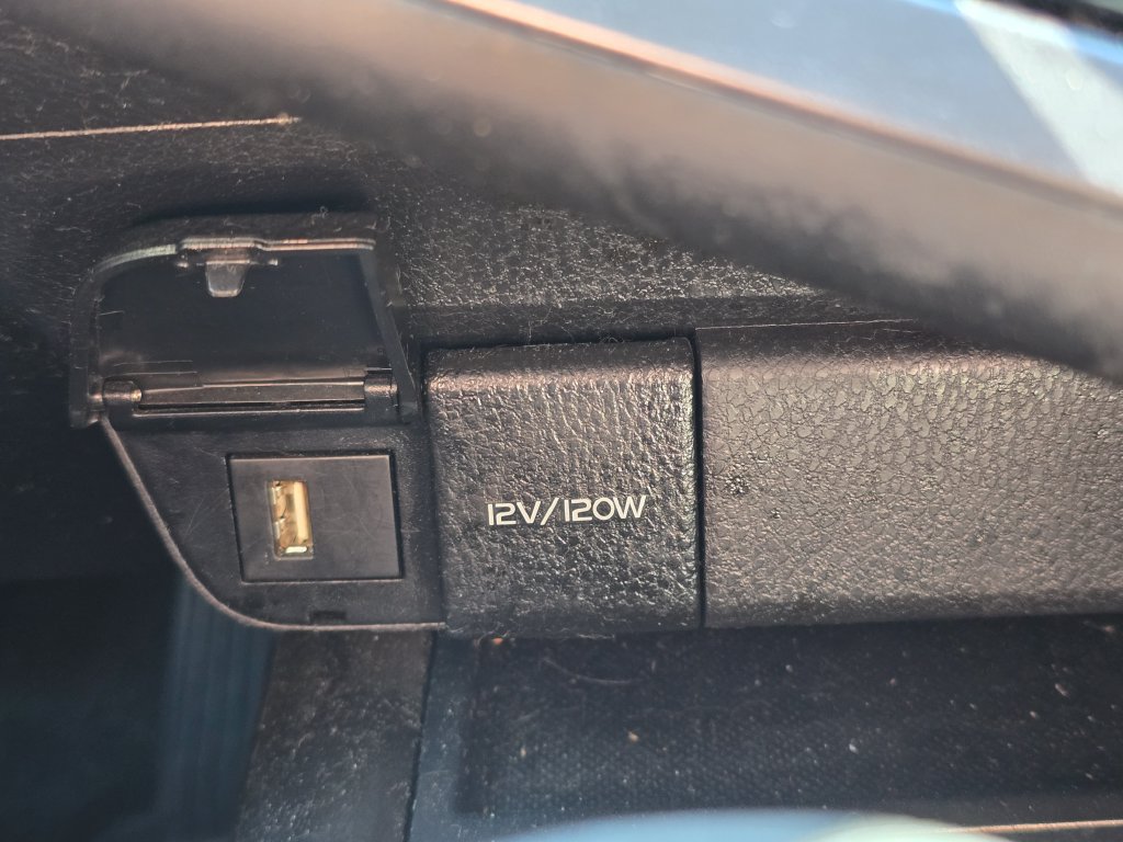 Used 2023 Toyota Camry SE FWD image 28