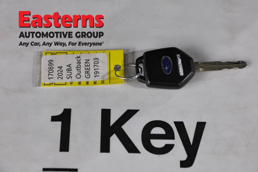 Used 2024 Subaru Outback Premium AWD/4WD image 30
