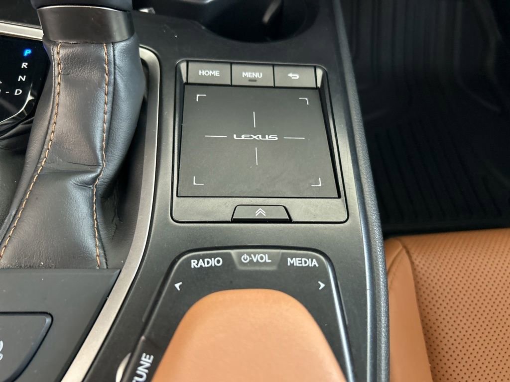 Used 2020 Lexus UX 200 w/ Premium Package image 45