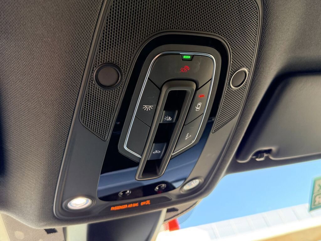 Used 2024 Audi SQ5 Prestige image 25