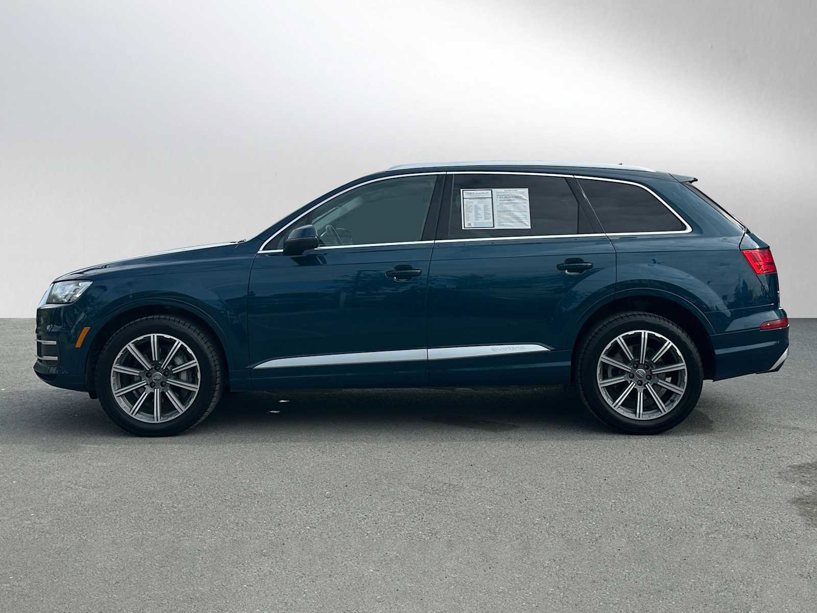 Used 2018 Audi Q7 3.0T Premium Plus image 6