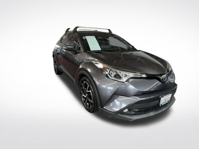 Used 2019 Toyota C-HR Limited FWD image 2