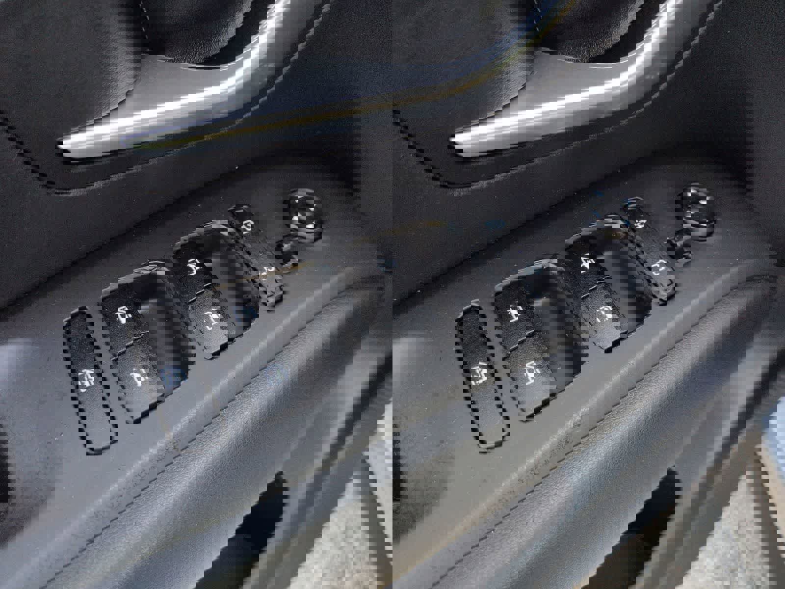 Used 2022 Hyundai Tucson SE image 16