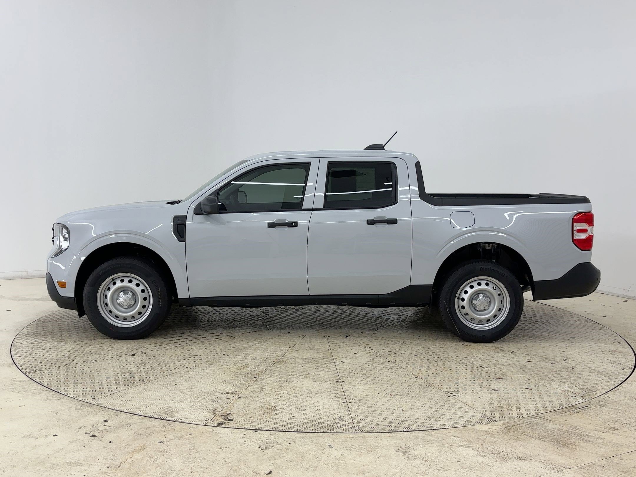 New 2026 Ford Maverick XL w/ 4K Tow Package AWD/4WD image 2
