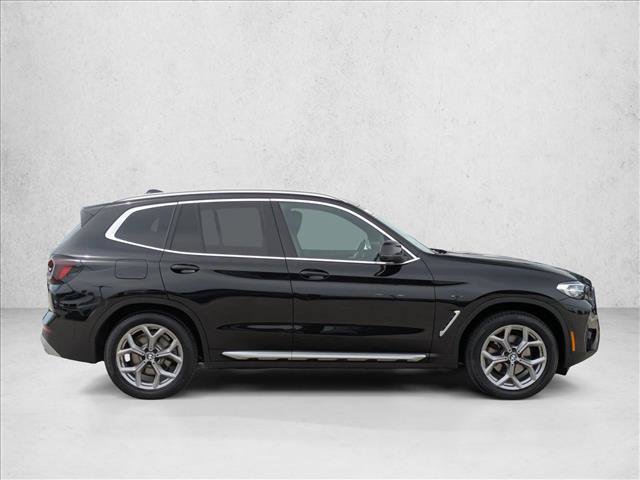 Used 2023 BMW X3 xDrive30i w/ Premium Package AWD/4WD image 4