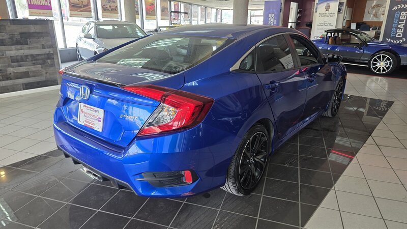 Used 2019 Honda Civic Sport image 6