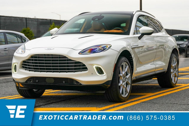 Used 2021 Aston Martin DBX video 1