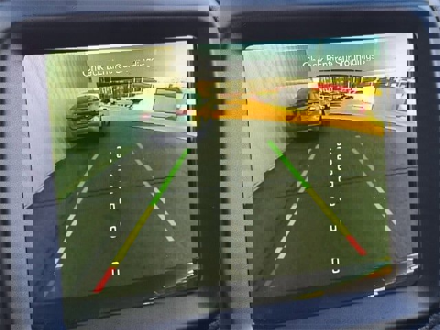 Used 2023 Jeep Renegade Latitude image 17