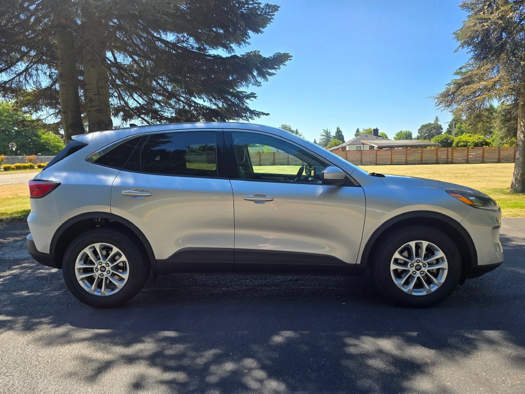Used 2020 Ford Escape SE AWD/4WD image 7