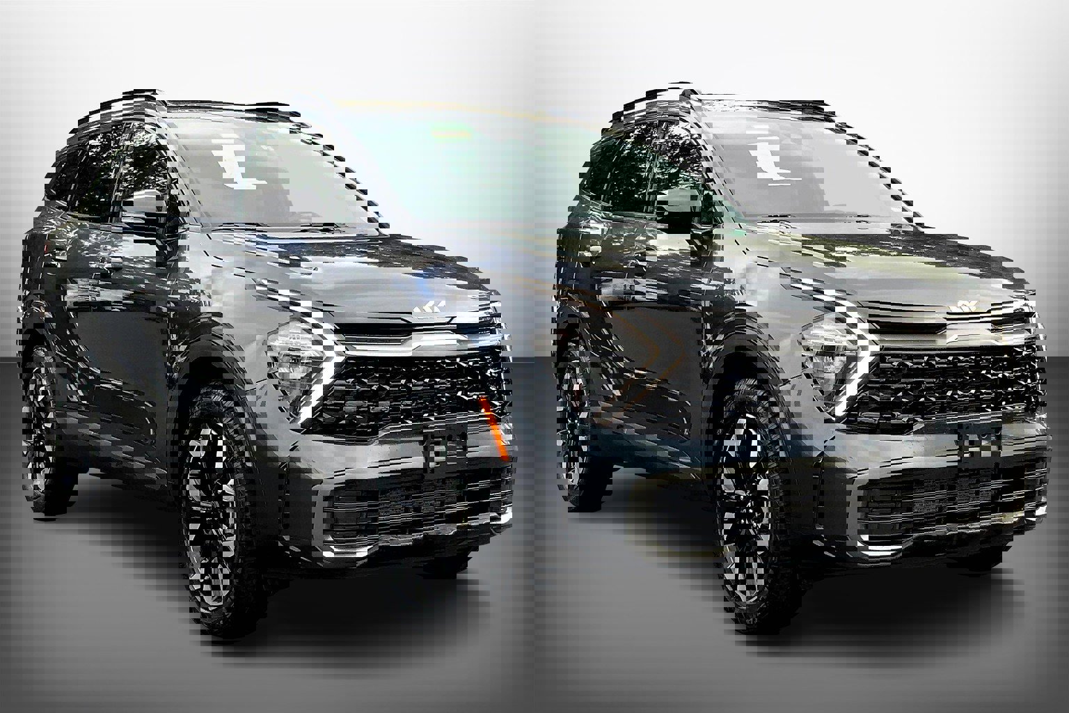 Certified 2023 Kia Sportage X-Line w/ X-Line Premium Package image 3