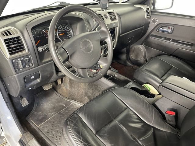 Used 2008 GMC Canyon SLT w/ SLT Preferred Equipment Group image 3