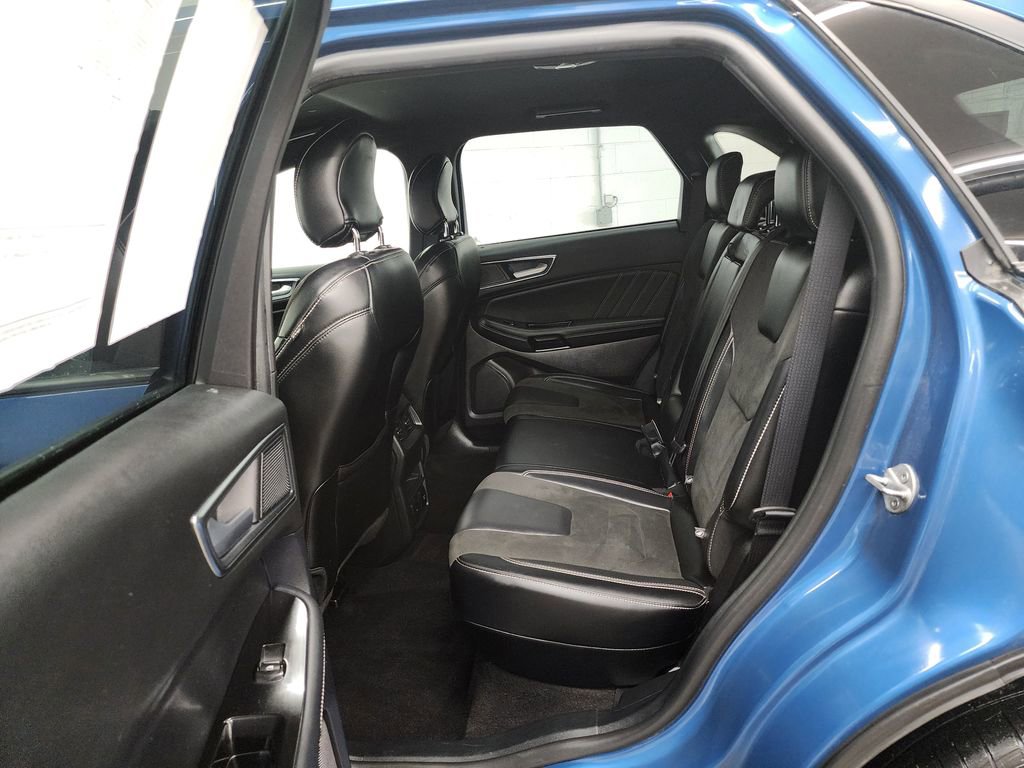 Used 2019 Ford Edge ST w/ Convenience Package AWD/4WD image 24
