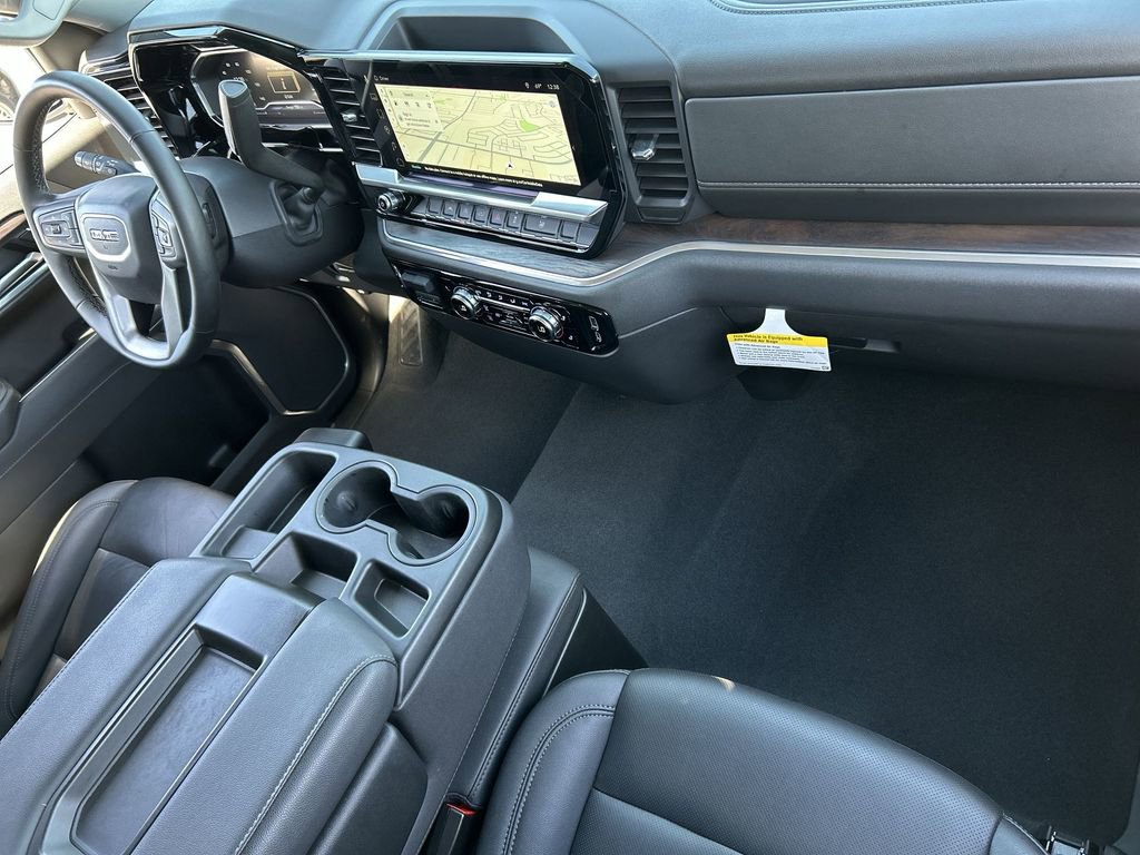 Used 2025 GMC Sierra 1500 SLT image 28