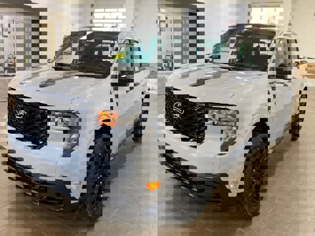 New 2025 Ford Maverick XLT w/ XLT Luxury Package image 11