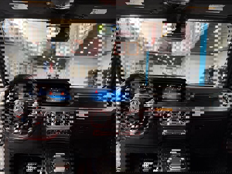 Used 2025 Mercedes-Benz G 63 AMG 4MATIC image 16