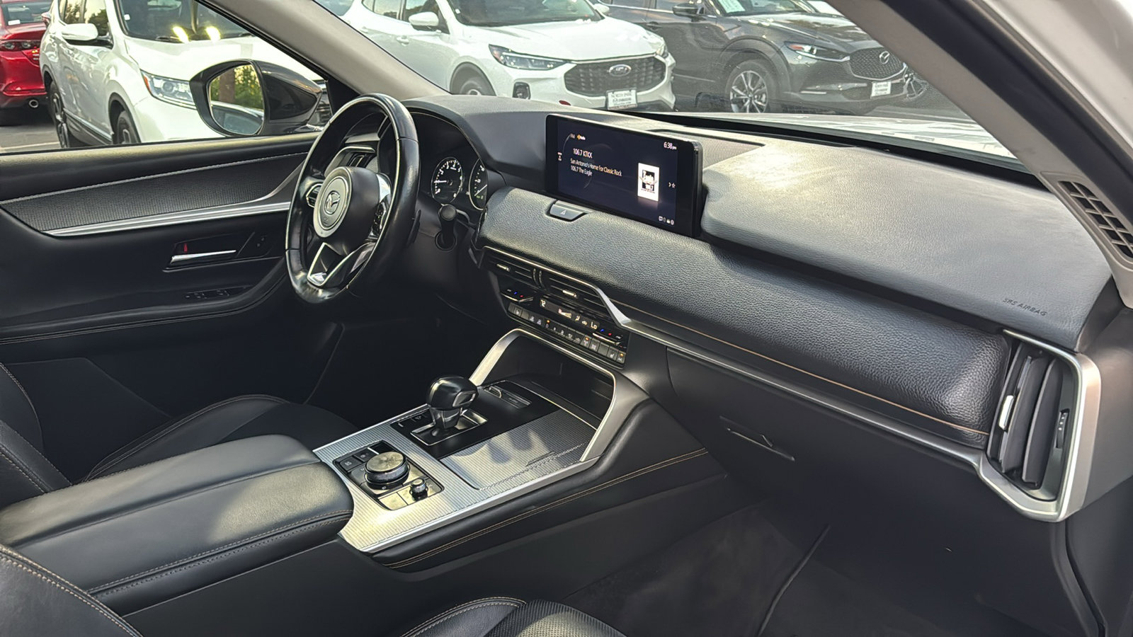 Certified 2025 MAZDA CX-70 3.3 Turbo w/ Preferred Package image 37