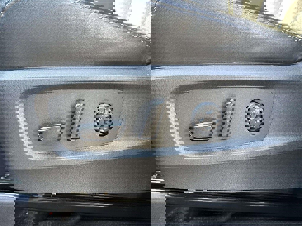 Used 2024 INFINITI QX60 Luxe image 17