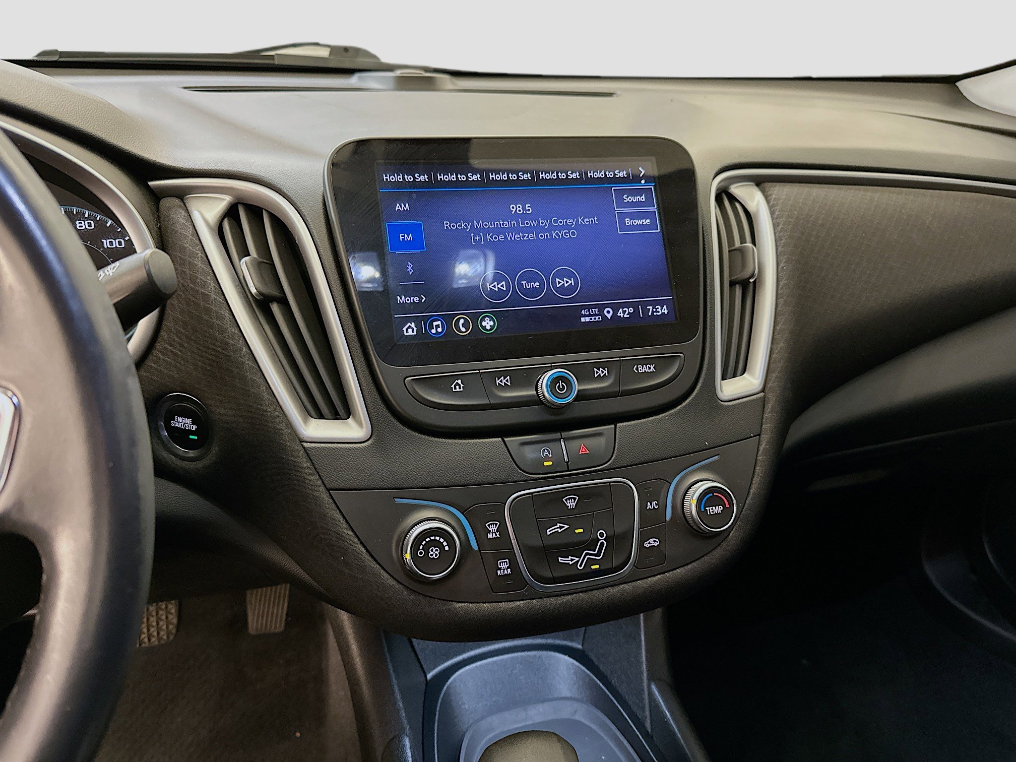 Used 2021 Chevrolet Malibu RS image 26